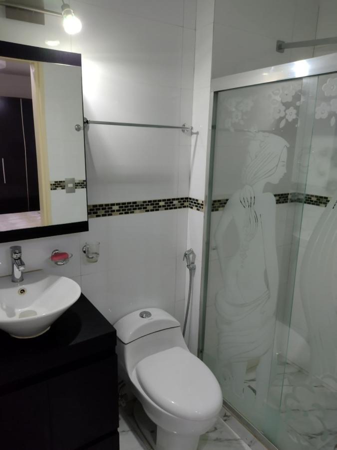Apartamento Frente Al Aeropuerto De Maiquetía Eksteriør billede