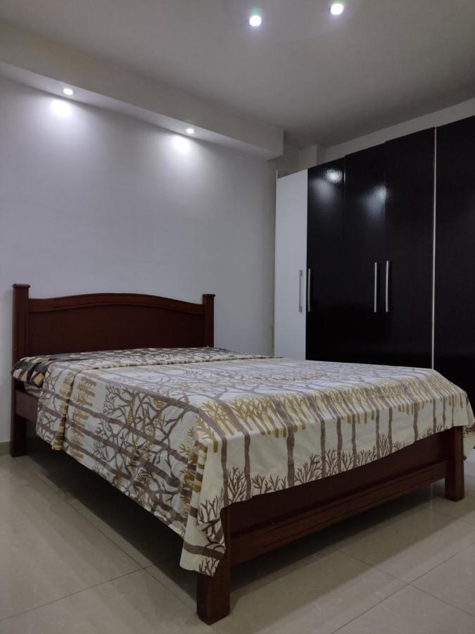 Apartamento Frente Al Aeropuerto De Maiquetía Eksteriør billede