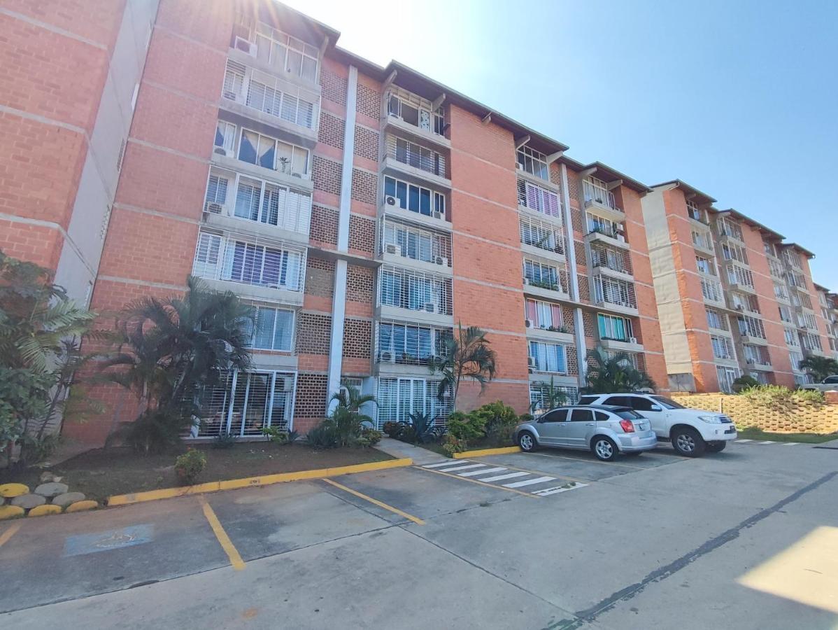 Apartamento Frente Al Aeropuerto De Maiquetía Eksteriør billede